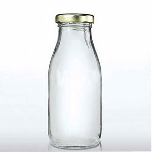 152095989772452000152095989022670400milkbottle.jpg